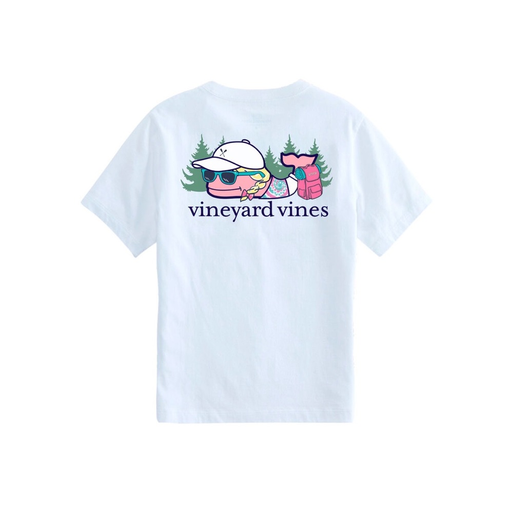 Vineyard Vines graphic tee